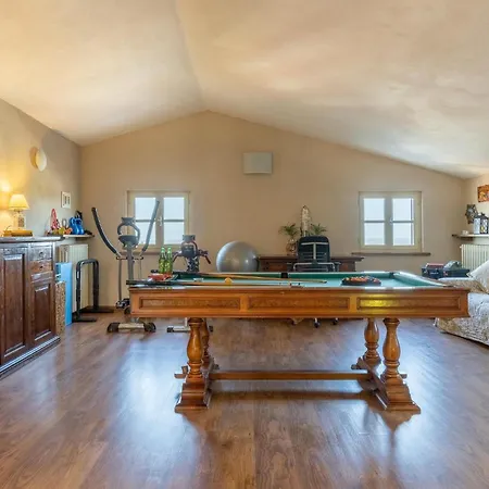 Stunning In With Jacuzzi * Capannori